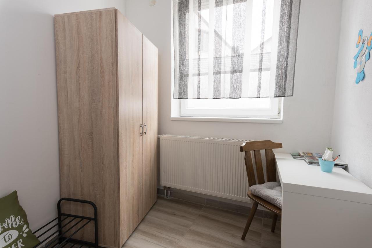 Apartmani Kod Marka Pozega Exterior photo