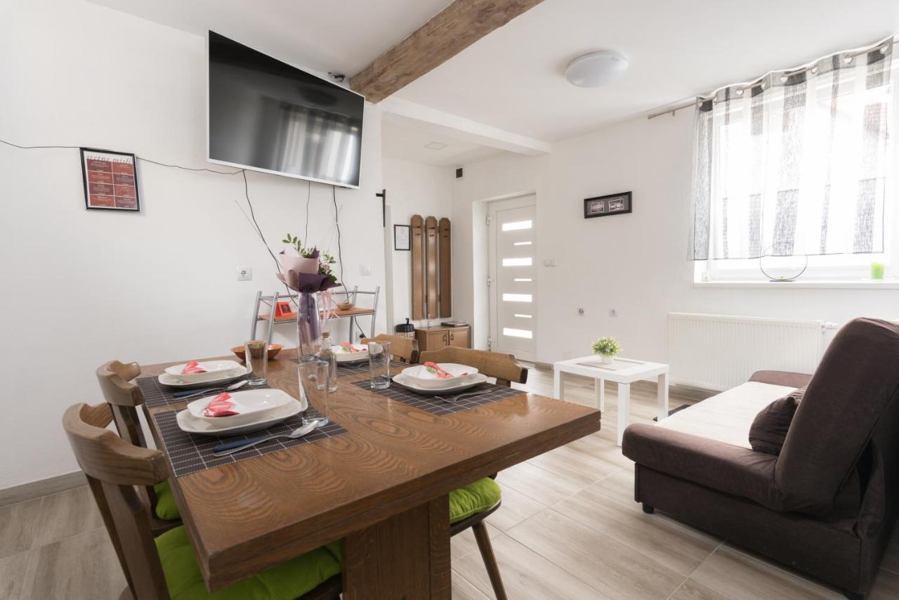 Apartmani Kod Marka Pozega Exterior photo